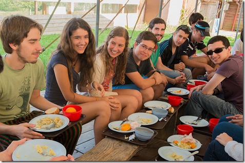 15500604350_ae5657a6b2_z